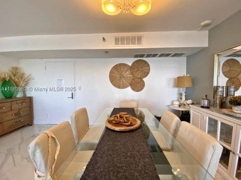 Condo for sale at Mystic Pointe 500 3014