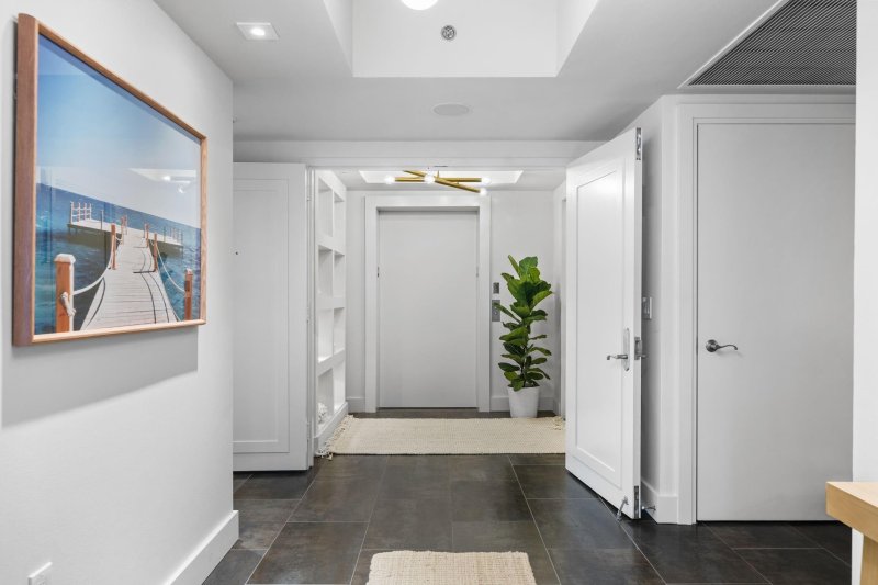 Condo for sale at Las Olas Beach Club 1501