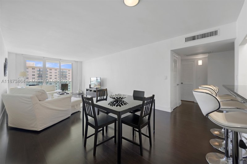 Comprar apartamento no Ocean View 1414