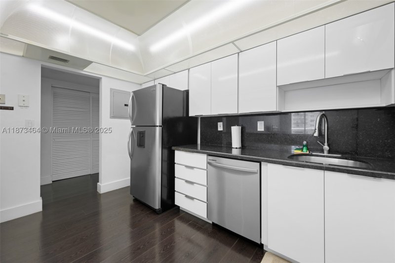 Comprar apartamento no Ocean View 1414