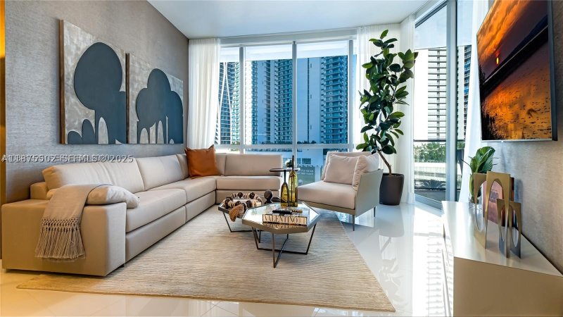Condo for sale at Paramount Miami WorldCenter 1203