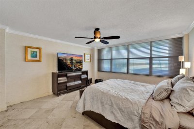 Comprar apartamento en The Corinthian 11c