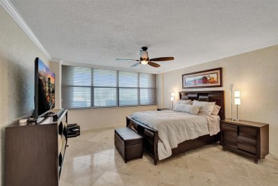 Comprar apartamento en The Corinthian 11c