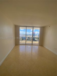 Comprar apartamento en Beach Club Three 2909