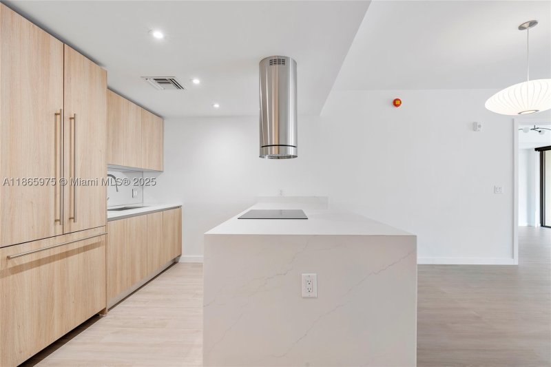 Comprar apartamento en Alana Bay Harbor Island 402