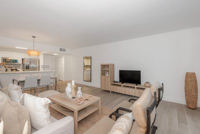 Alquiler de apartamento en Roney Palace 333