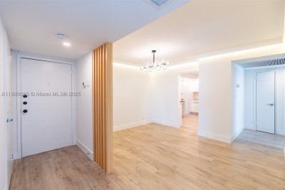 Comprar apartamento en Parker Plaza Estates 1127