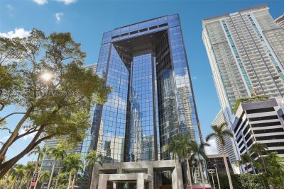 The Club At Brickell Bay Apt #520A-D