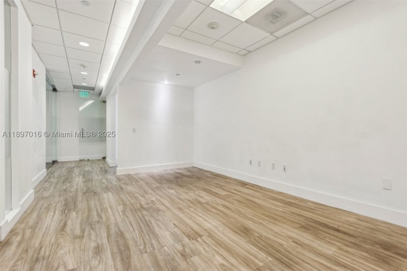 Comprar apartamento no The Club At Brickell Bay 520A-D