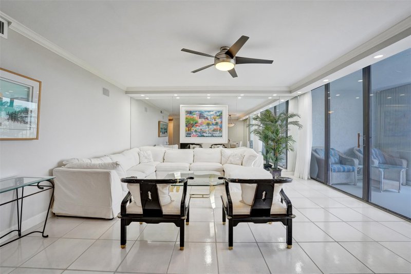 Condo for sale at The Corinthian 12c