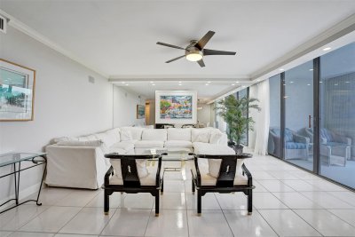 Comprar apartamento en The Corinthian 12c