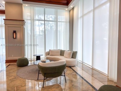 Comprar apartamento no Oceania 5 2055