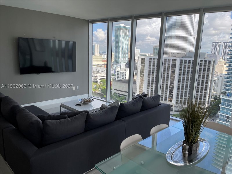 Condo for sale at Icon Brickell Viceroy 2602