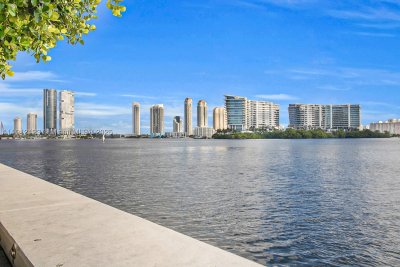 Comprar apartamento en Hidden Bay 804