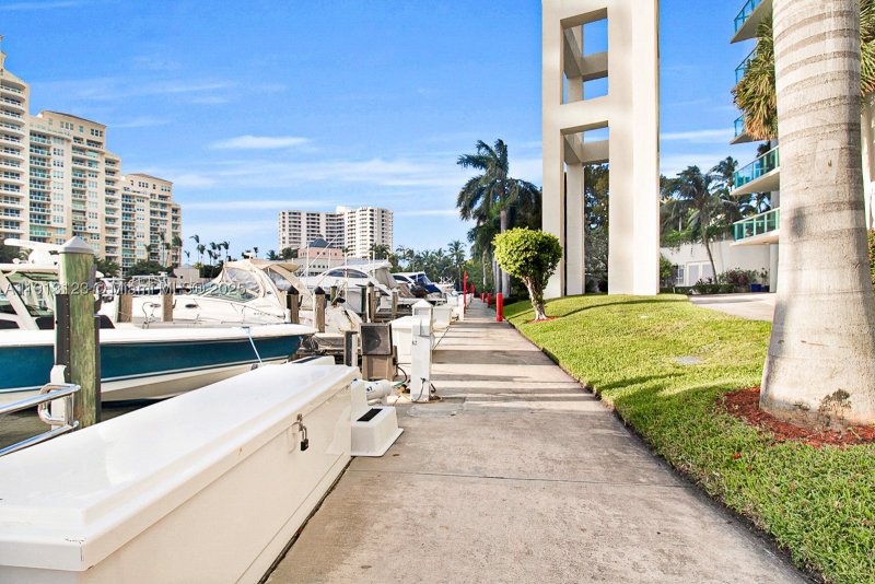 Condo for sale at Hidden Bay 804