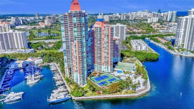 Comprar apartamento en Hidden Bay 804