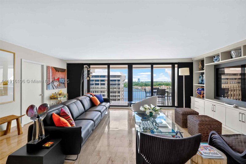Condo for sale at Grove Isles Tower II B1804