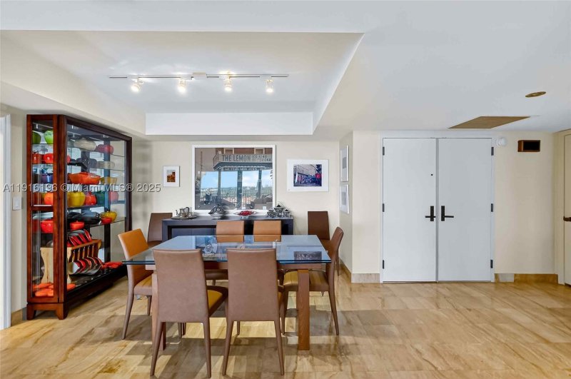 Condo for sale at Grove Isles Tower II B1804