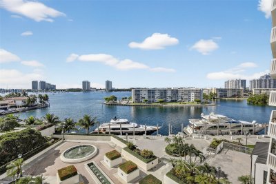 Comprar apartamento en 1000 Williams Island 602