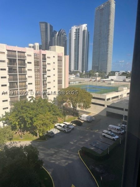 Comprar apartamento en Plaza of the Americas 805
