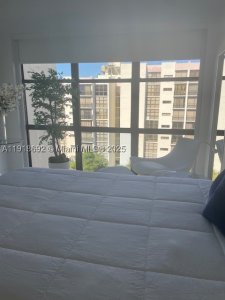 Comprar apartamento en Plaza of the Americas 805