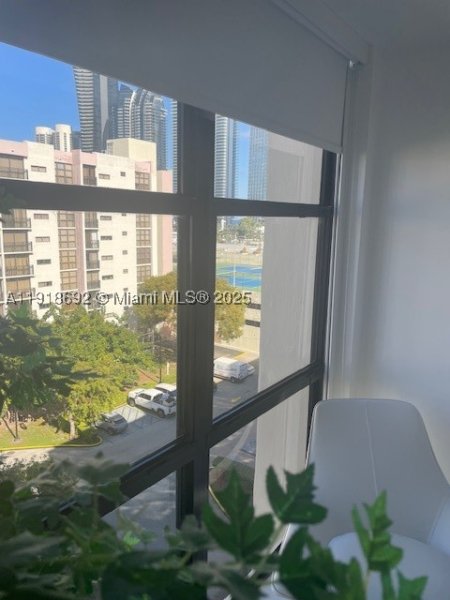 Comprar apartamento en Plaza of the Americas 805