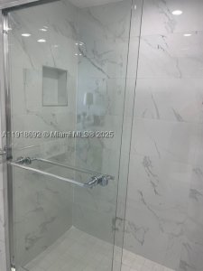 Comprar apartamento en Plaza of the Americas 805