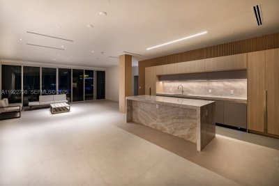 Comprar apartamento no Icon Brickell Tower I 5701