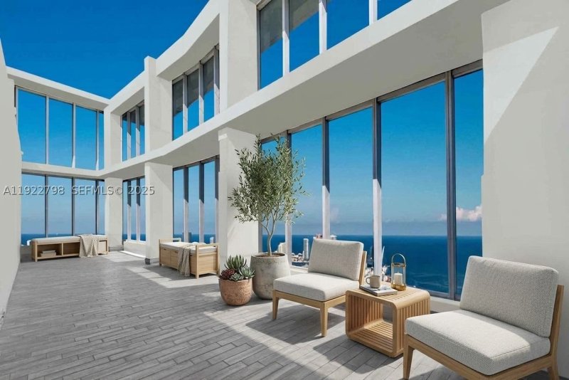 Condo for sale at Icon Brickell Tower I 5701