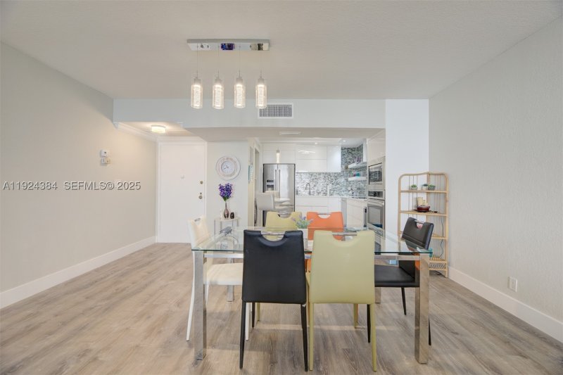 Apartment for rent at Sea Air Towers 601