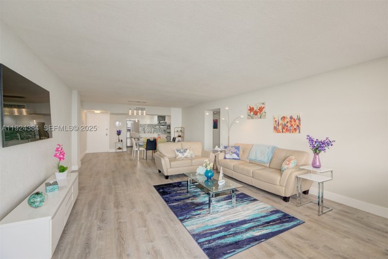 Apartment for rent at Sea Air Towers 601