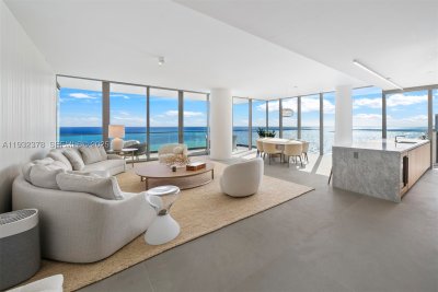 2000 Ocean Apt #18B