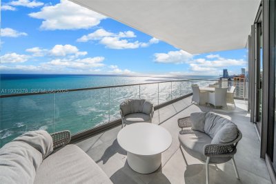 Comprar apartamento no 2000 Ocean 18B