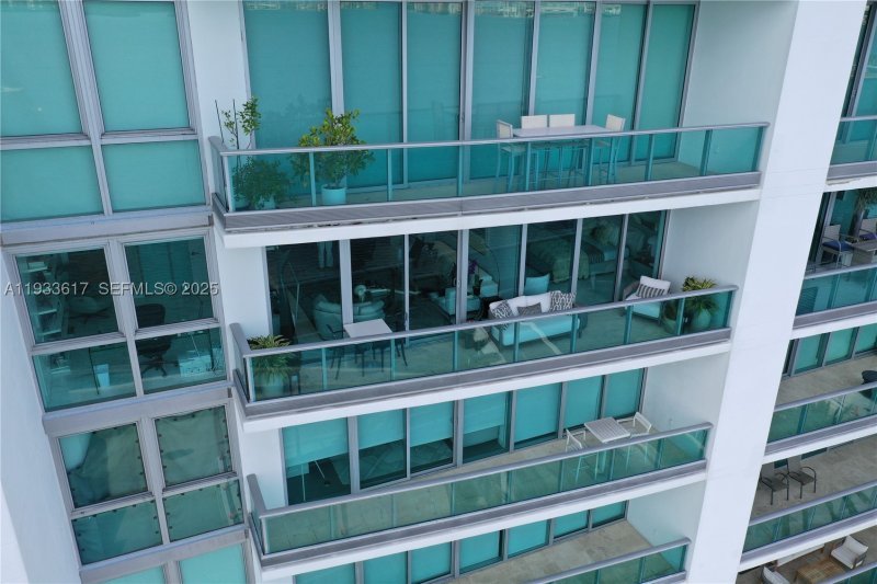 Condo for sale at Jade Brickell 1609