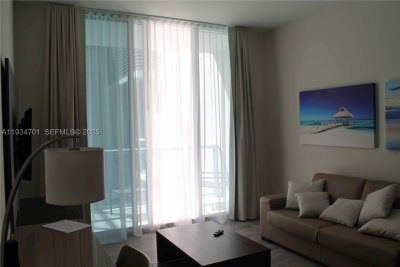 Comprar apartamento no Costa Hollywood S514