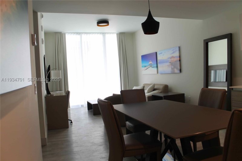 Condo for sale at Costa Hollywood S514
