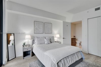 Comprar apartamento no Hyde Midtown 902