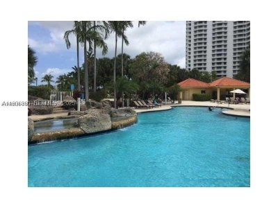 Comprar apartamento en Parc Central Aventura 518