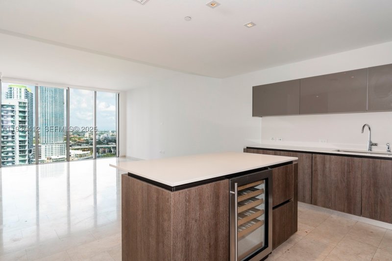 Comprar apartamento en Brickell City Centre Reach 2010