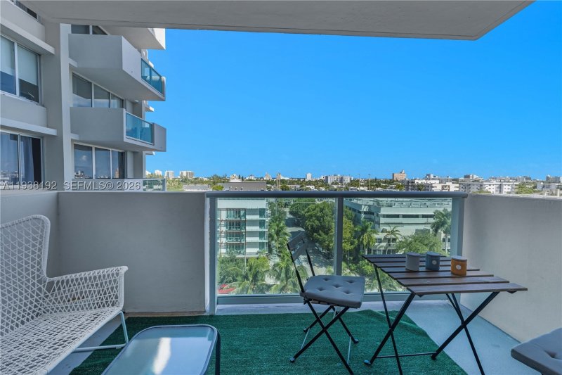 Comprar apartamento en Mirador North Tower 811
