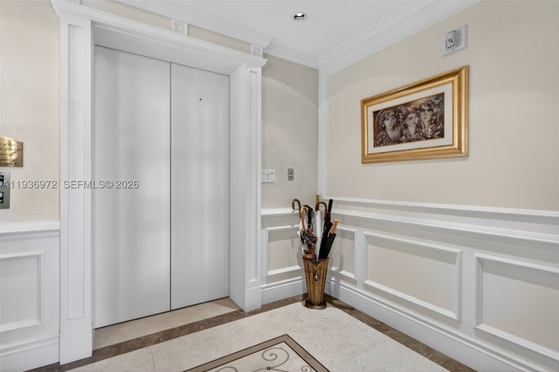 Condo for sale at Williams Island 2600 3006