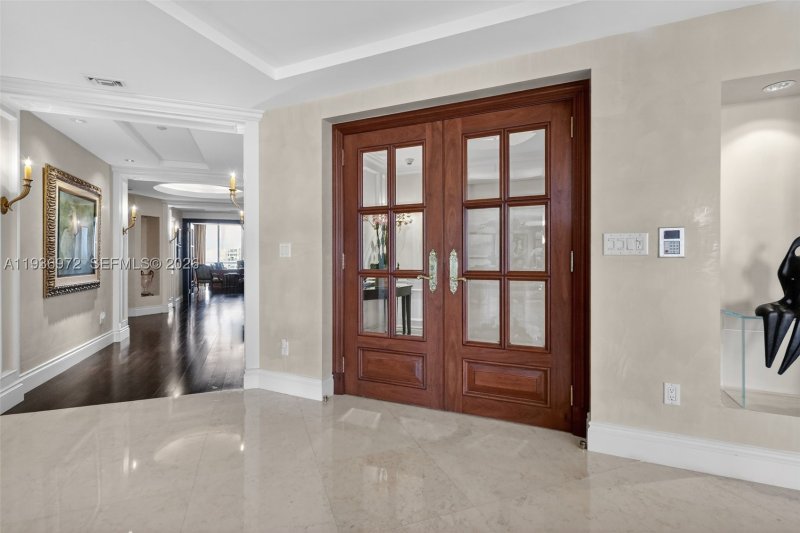 Condo for sale at Williams Island 2600 3006