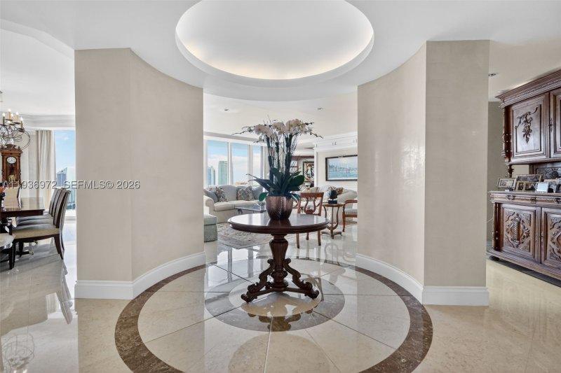 Condo for sale at Williams Island 2600 3006
