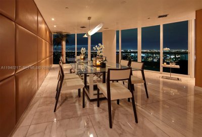 Aluguel de apartamento no Santa Maria 2902