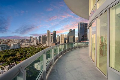 Aluguel de apartamento no Santa Maria 2902