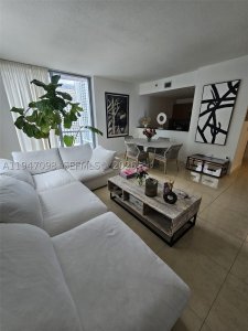 Comprar apartamento no Avenue on Brickell 1060 Tower 1917