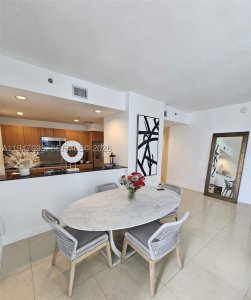 Comprar apartamento no Avenue on Brickell 1060 Tower 1917