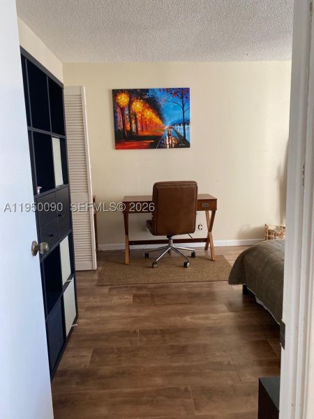Condo for sale at Imperial Towers 707
