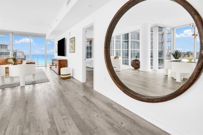 Comprar apartamento en Auberge Beach Residences Spa S906