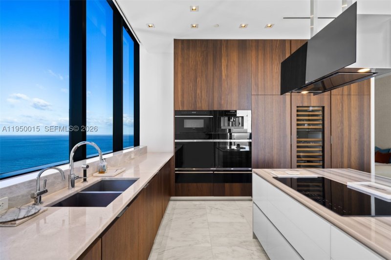 Comprar apartamento en Muse Sunny Isles Beach 3002